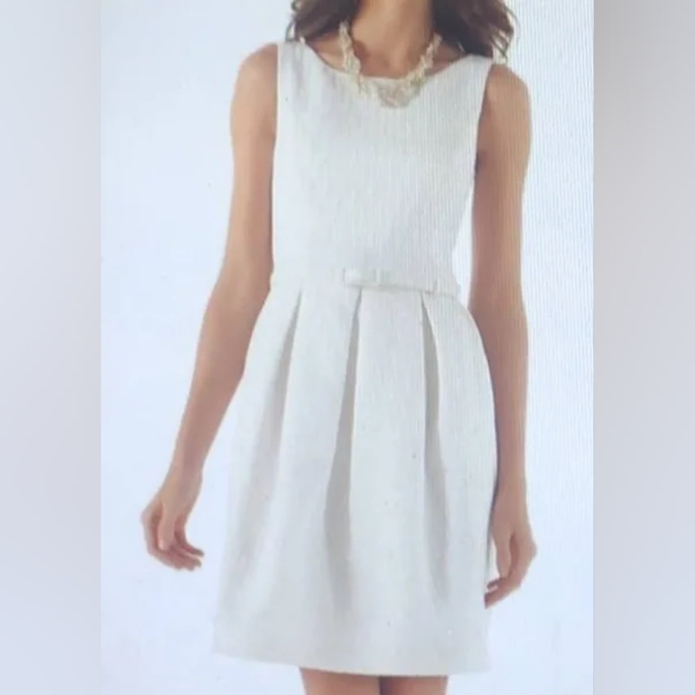 WHBM Geo Textured Tulip-Skirt Dress White Fit & Flare Pleated Pockets